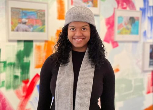 Volunteer - Tavia
