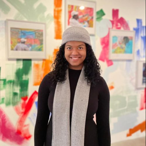 Volunteer - Tavia